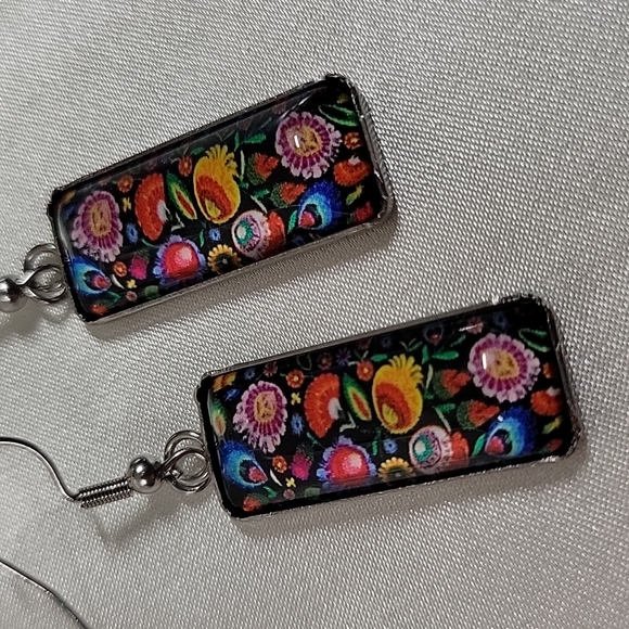 Polish Folk Art Cabochon Style Drop Earrings - Picture 6 of 6
